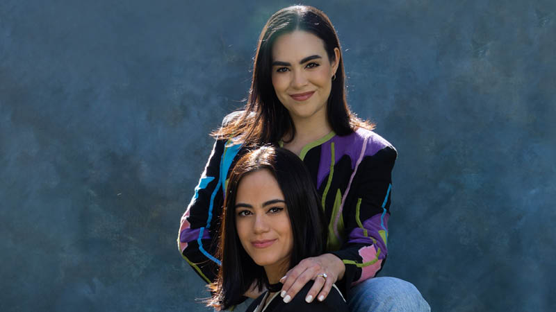 A headshot of Daniela Iniquez and Genoveva Setzer, founders of de María.
